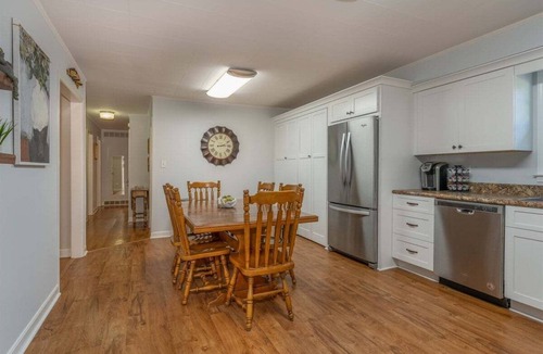 Brevard House | Spacious 4BR getaway in downtown Brevard, perfect for family adventures!