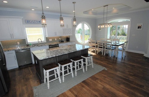 Sunset Beach House | Spacious 5BR home in Sunset Beach, perfect for family getaways and fun!