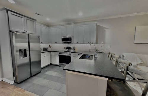 Rehoboth Beach House | Spacious 8br/5.5ba home in Rehoboth Beach. WiFi, Pool, Pet friendly, Renovated.