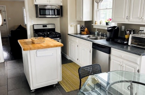 Milford House | Spacious Brick Home - Sleeps 8 - Near Downtown