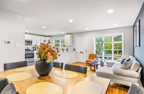 Seminary Hill House | Spacious & Easy Alexandria Group Stay, Mins to DC