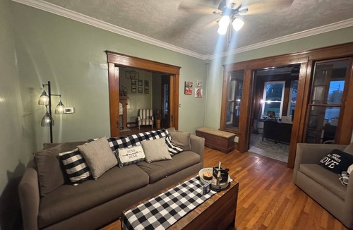 Barboursville House | Spacious Historic 5-bedroom house in charming Barboursville with AC