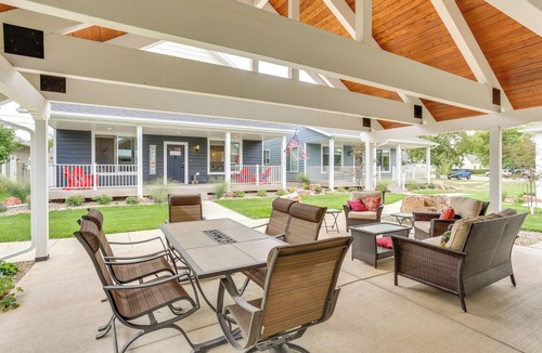 Spearfish Cottage | Spacious, Rustic Spearfish Home: Walk to Downtown!