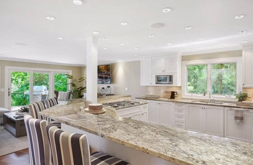 Navarre House | Spectacular Lake Minnetonka waterfront home, 4 bedroom w/8 month lease required