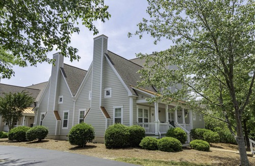 Lackey Cottage | Spinnaker Resorts and Cottages at King's Creek Resorts