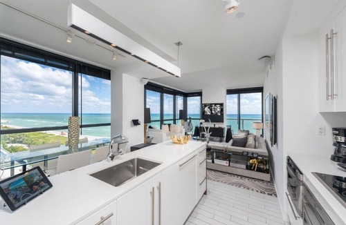 City Center Apartment | Stunning 3B Oceanfront at South Beach - 1229