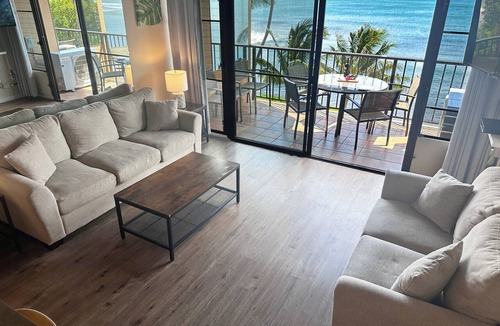 Maalaea Condo | Stunning Maalaea 2BR Loft Condo New AC Premium Ocean Views Pool Hot Tub