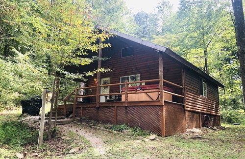 Logan Cabin | Sugar Maple Cabin-Hocking Hills