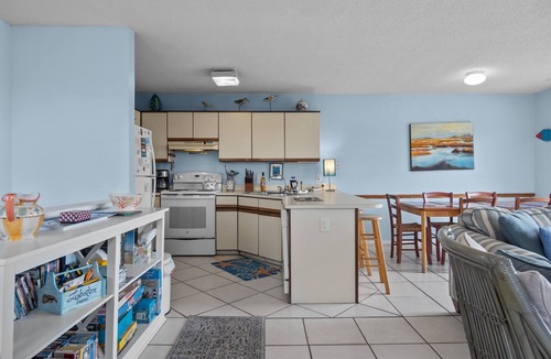 The Point House | Sunset Views & Easy Beach Access in Emerald Isle
