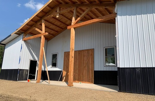 Cuba House | The Barn at Orchard's Edge - Event Center
