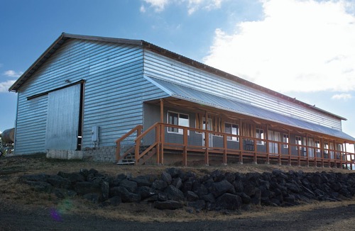 Roseburg Apartment | the Bunkhouse Deer - Private Studio Retreat Room