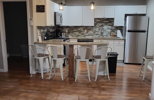 Thomas House | The Fox Den, 2 bdrm, walk to Purple Fiddle, near Canaan, Davis, Blackwater Falls