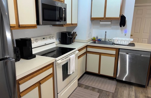 Downtown Wilmington Condo | Tranquil 2-bedroom condo with AC in charming Wilmington