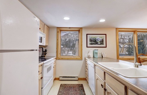 Copper Mountain Condo | True Ski in/out with amazing view of Copper LD308
