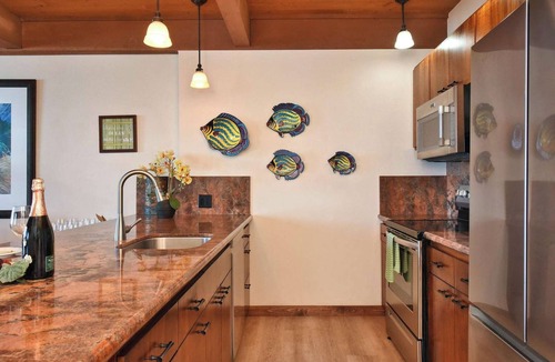 Kahana Condo | Two Oceanfront units in Kahana - Sleeps 17 in total. Perfect for big groups!