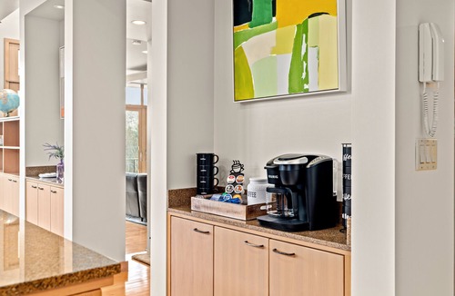 Cedar Heights House | Unique Seattle Gem: 5BR + 3.5BA w/lake & mountain views, AC, close to transit