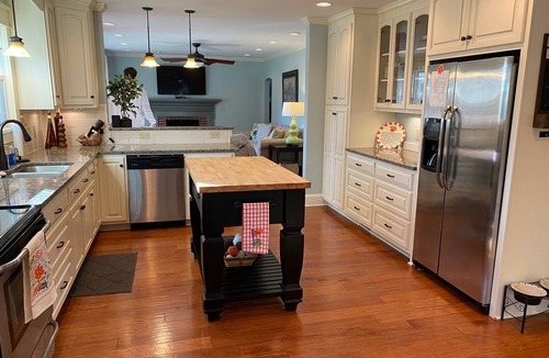 Clemson House | Updated 4 bed/3 bath home within walking distance to CU's campus & Death Valley