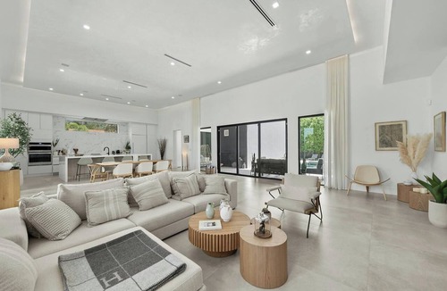 Olympia Heights Villa | Villa Coral Wave