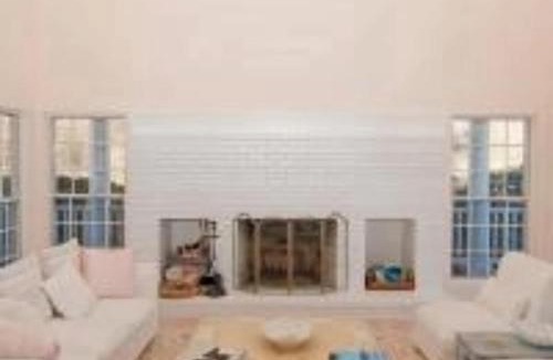 Bridgehampton Villa | Villa Victoria - Cozy Hamptons Villa