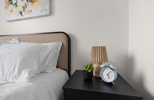 Downtown Minneapolis Apartment | W603 Luxury 2 Bedroom Top Floor Condo In DT Minneapolis, Minutes From Minneapolis Convention Center & US Bank Arena