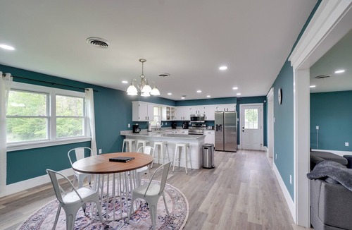 Shepherdstown Cottage | Walk to Stores: Home in Historic Shepherdstown!