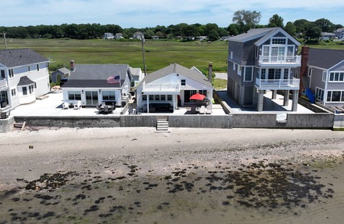 Middlesex County House | Waterfront oasis 4 bdr house in Old Saybrook direct waterfront amazing sunsets