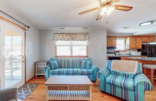 West Ocean City House | Waterfront wonder with screened porch, washer/dryer, private boat dock & ramp