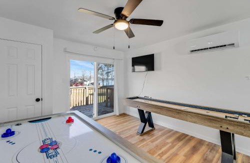 Spring City House | Watts Barr Waterfront Retreat