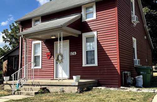 Springfield House | Welcome to Red and Ready! Pet Friendly. AC's in both bedrooms for comfort.