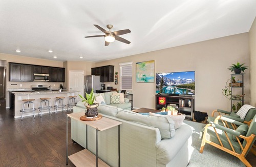 Windsor House | Windshire Retreat | Pool, Garage & Pet-Friendly