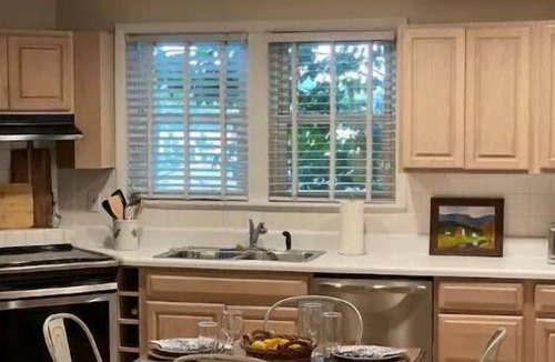 Lewisburg Cottage | With easy access to everything, this hidden gem is a “delightful surprise”!