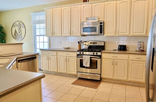 Bayside House | XL Resort Beach Home with Pools, Gym, Tennis