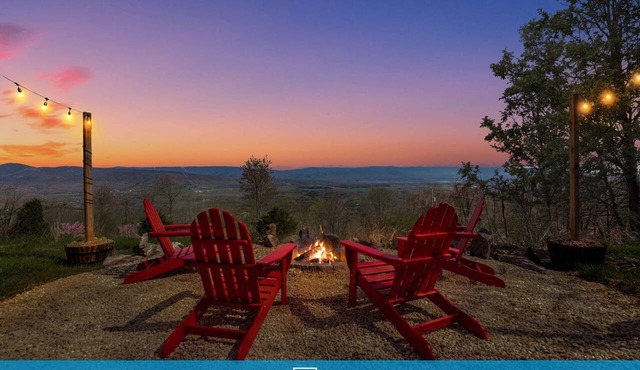 1BR chalet w/hot tub & serene views