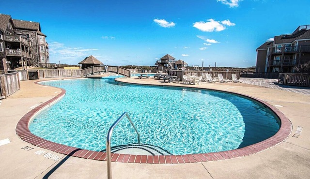 1BR Coastal Condo w/Pool Access