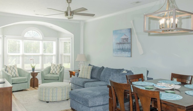 1st Floor 3BR Condo Just Minutes from Beach