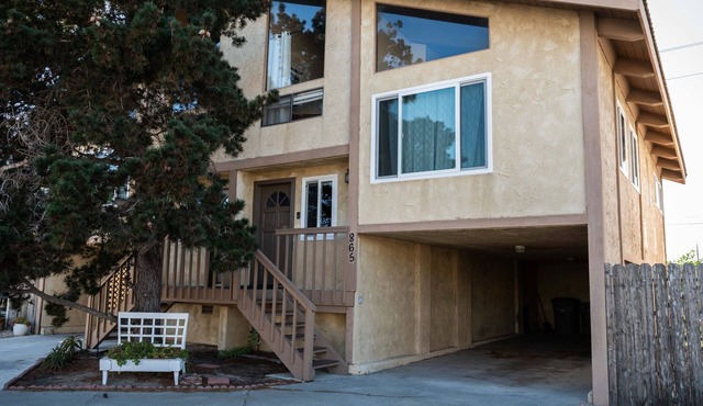 2 Bed/2 bath Townhome + Den/Min to beach/1 hr -LA, 30 mi to SB-30 day min