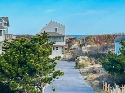 2 Min Walk to Beach -Ocean View-Heated Pool-Modern