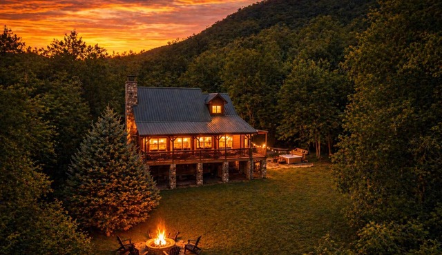 ✨ 25% Off Premium Mountain View Cabin “⭐ Guest Favorite" rated Top 1% of all Airbnb properties Hot Tub Fire Pit Porch Swing Hammock & Close to WCU (3 Mi), Sylva dining, pubs, shopping, the Blue Ridge Parkway, and many adventures.