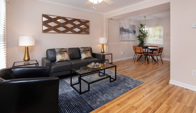 2BR Designed for Comfort & Work