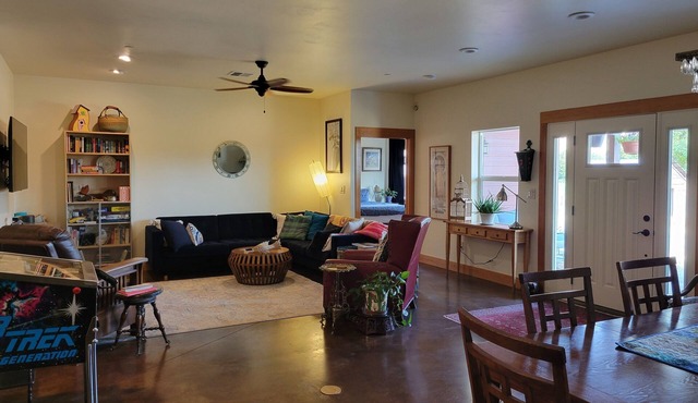 8 Mile Farm B&B