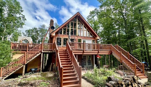 A Custom-Built Swiss-Style Luxury Mountain Retreat