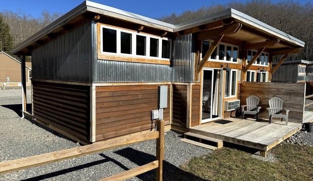 ATV TrailCamp: Conrad's Cottage- Just seconds from the HMT Pocahontas Trailhead!
