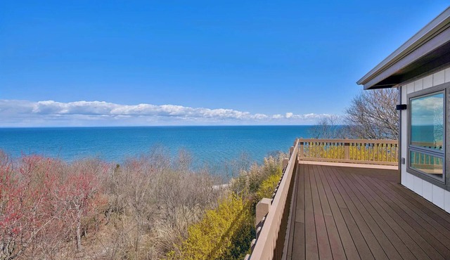 Baiting Hollow Waterfront, Private Beach & Stunning Sunsets