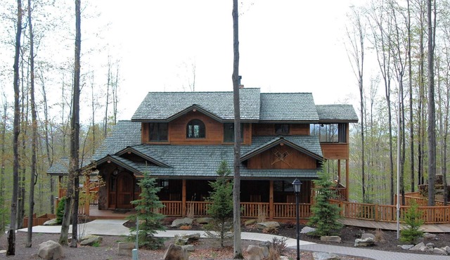 Big Bear Little Bear is sure to become a family vacation favorite.
