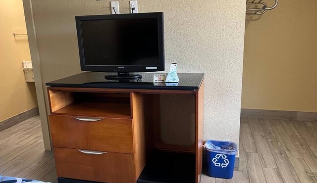 Bragg Motel