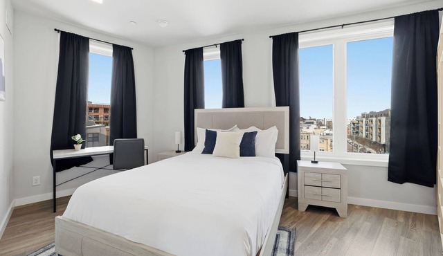 Bright Modern 2BR Apartment in Prime Location