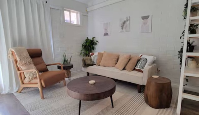 Cedar Loft · FIFA Stay · Private Parking