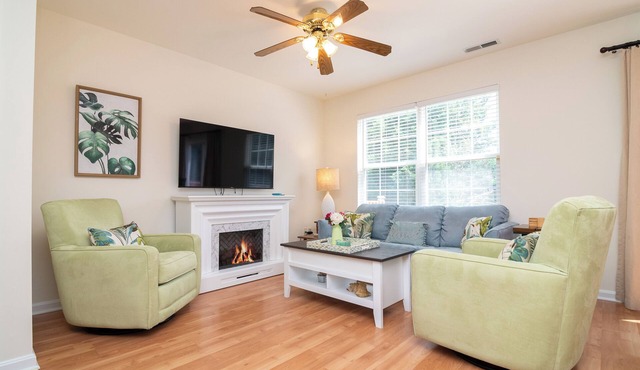 Centrally Located with Deck, 4 TVs, Games, 2 Desks, 1st Flr Bedroom & Fireplace
