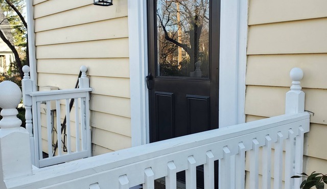 Charming Daisy Cottage, a 2-bedroom house in historic Haverford, PA.