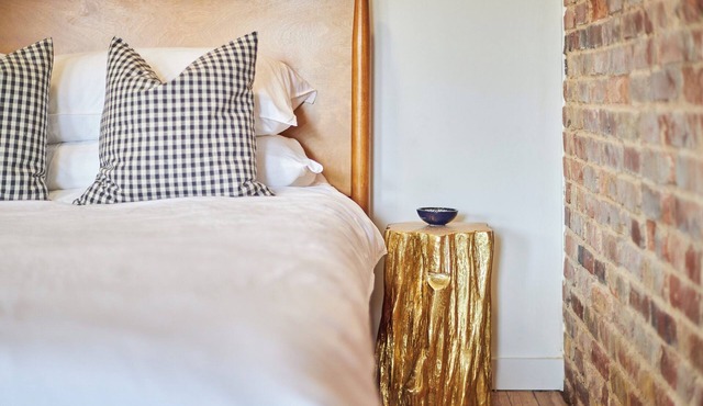 Charming European-style Studio in the Historic Orenge Building, Downtown Durham.